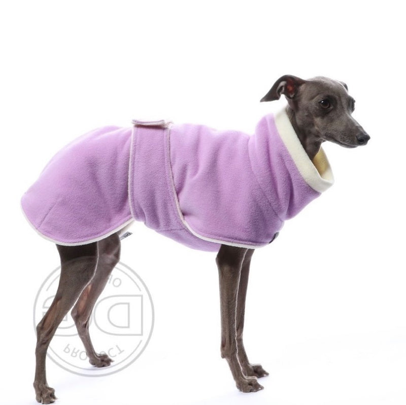 Windspiel, mit flieder-weißer Soft Fleece Jacke, von DG Dog Gear