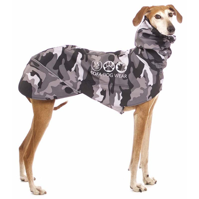 Windhund mit Wind und Regenmantel Grey Camo, Manuel Vol4, von Sofa Dog Wear